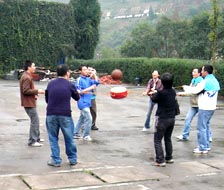 山美特 專(zhuān)業(yè)體驗(yàn)式拓展訓(xùn)練，賦能團(tuán)隊(duì)，連接川渝滬